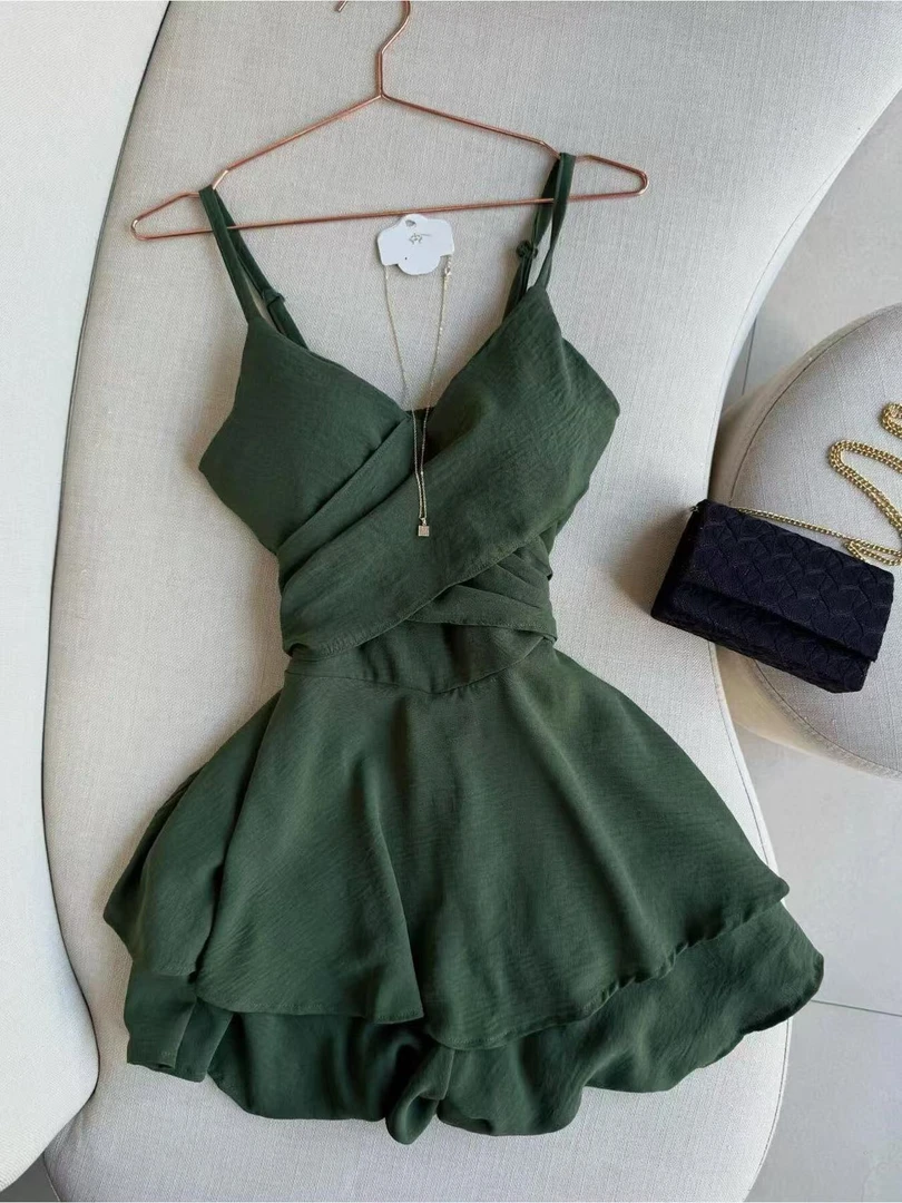 SS668冷淡系独特别致法式富家千金风miu系气质绿色连衣裙吊带显瘦