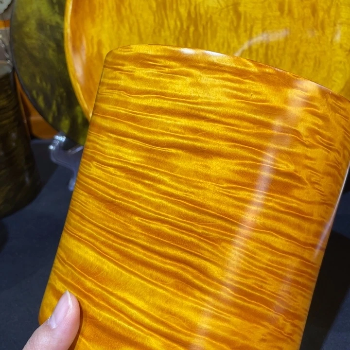 金丝楠笔筒156545865555555556