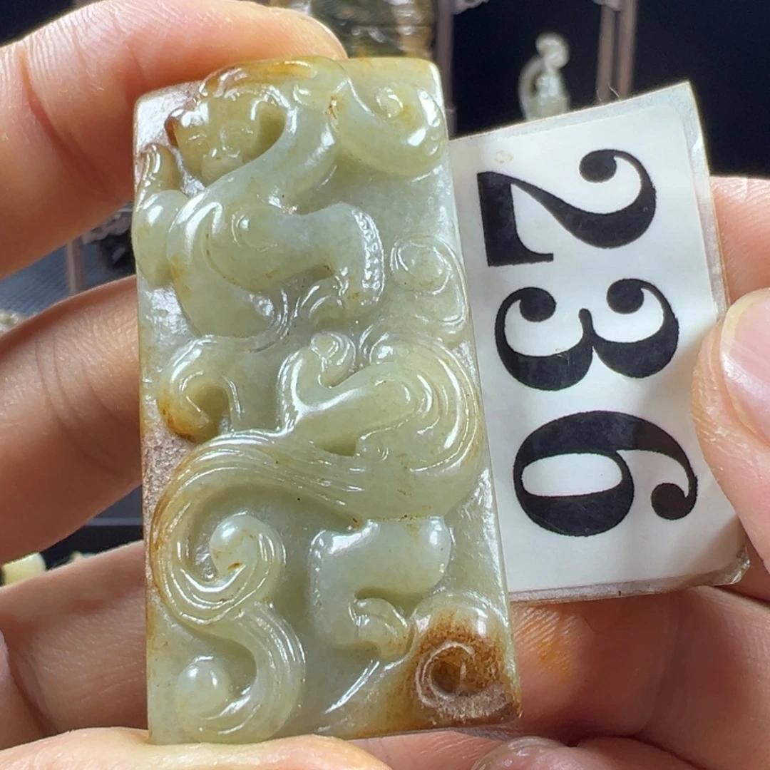 未镶嵌和田玉挂件
