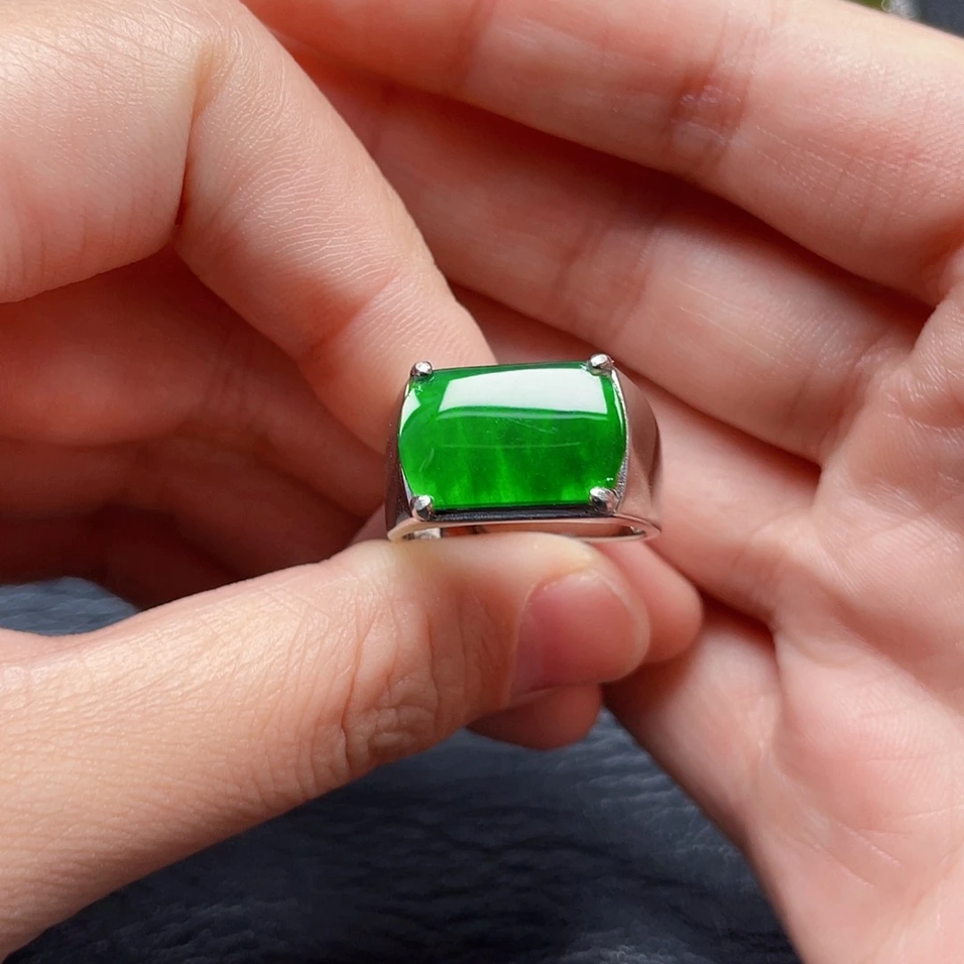 翡翠银S925镶嵌戒指没有运费险3638