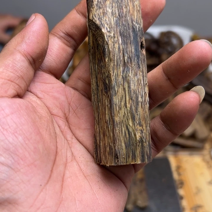 沉香碎屑沉香25克