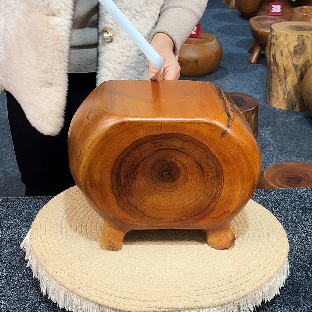 10 号香樟木尺寸：30-20-23cm