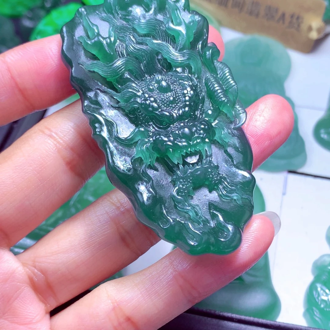 雷***嘚定制翡翠未镶嵌天然