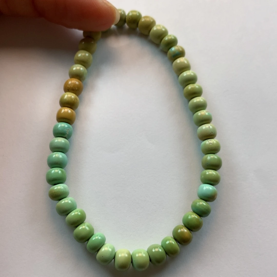 绿松石手串未镶嵌