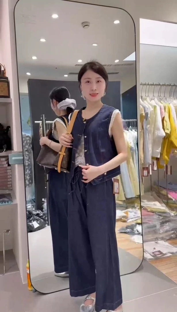 3635#新款洋气减龄牛仔马甲阔腿裤两件套【A5-3】