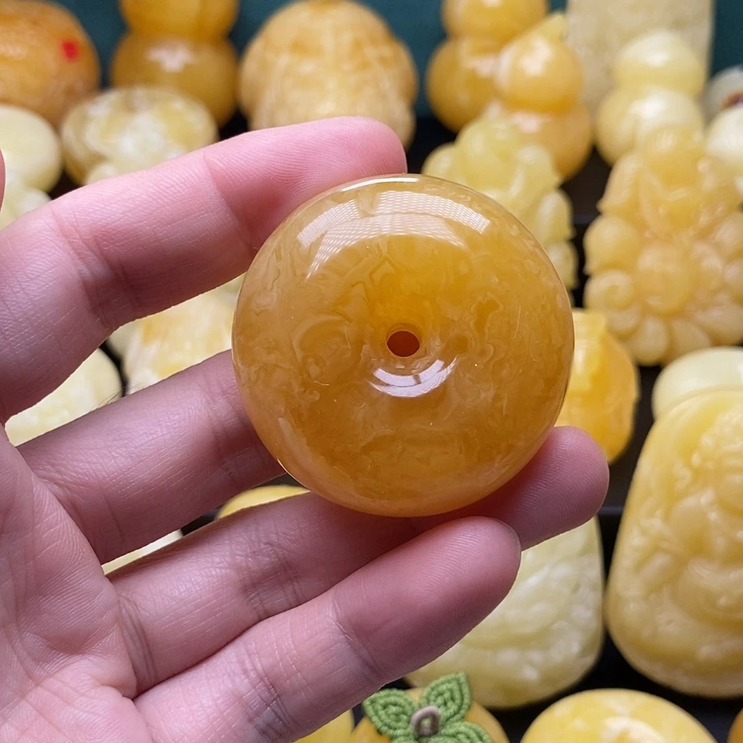 琥珀颈饰未镶嵌琥珀蜜蜡吊坠