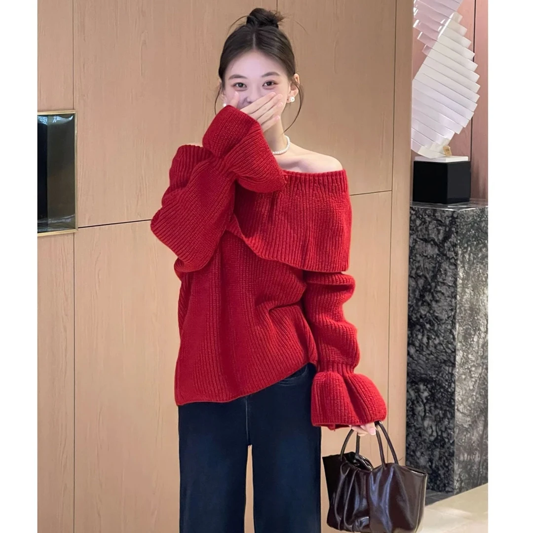 跨年新年战袍红色喇叭袖一字肩毛衣女秋冬宽松慵懒风氛围感针织衫