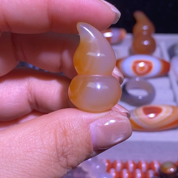 玛瑙/玉髓未镶嵌颈饰