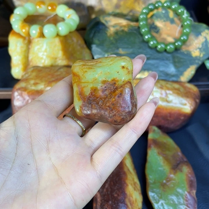 幸***舍未镶嵌手链和田玉