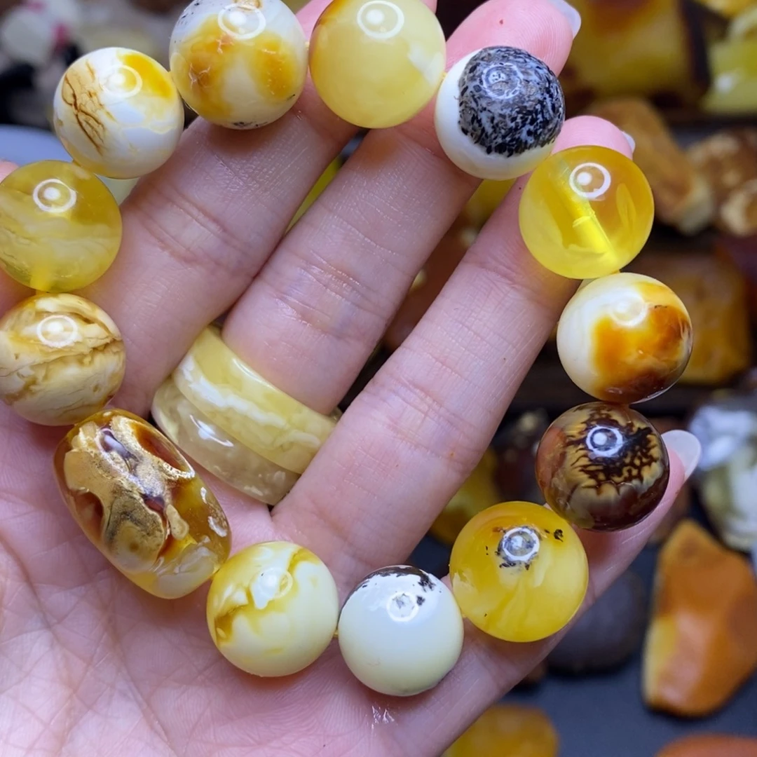 未镶嵌定制蜜蜡胖