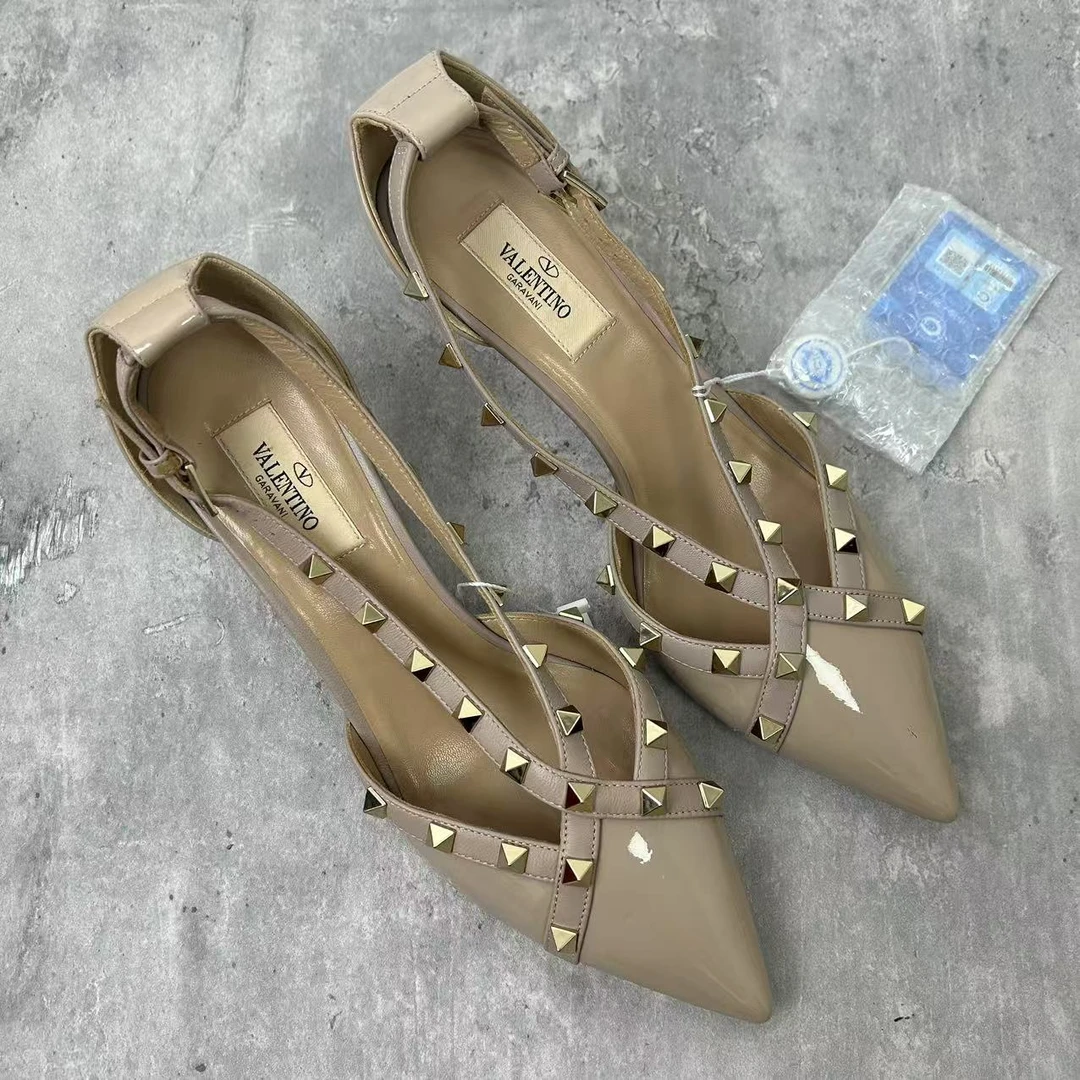99新 Valentino/华伦天奴 38.5码/仔仔/裸色交叉带高跟凉鞋wsp546