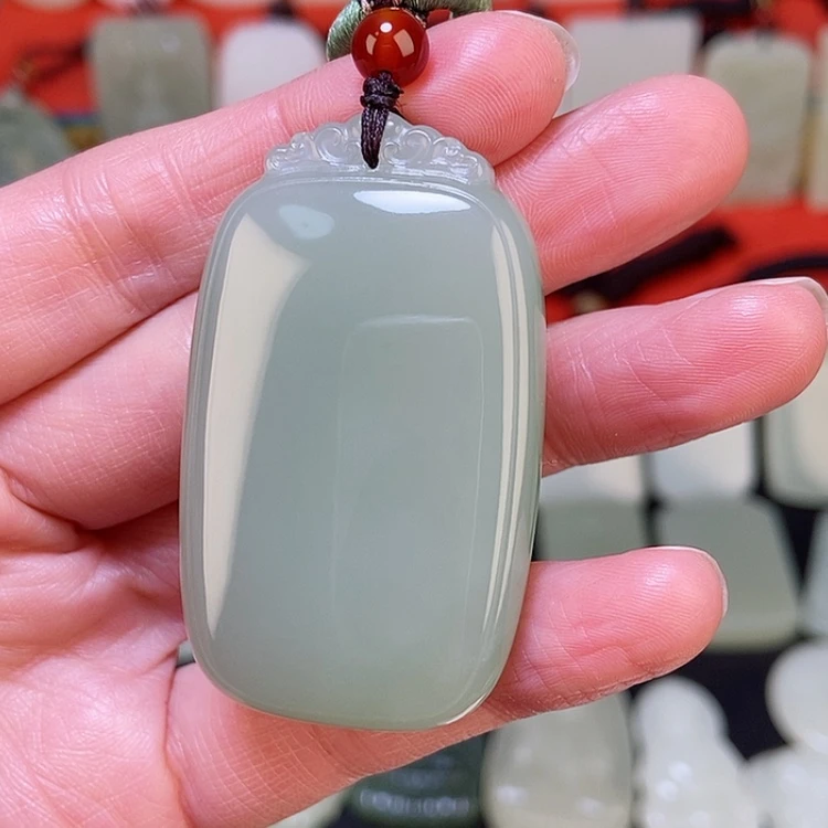 【闪购商品】颈饰未镶嵌和田玉