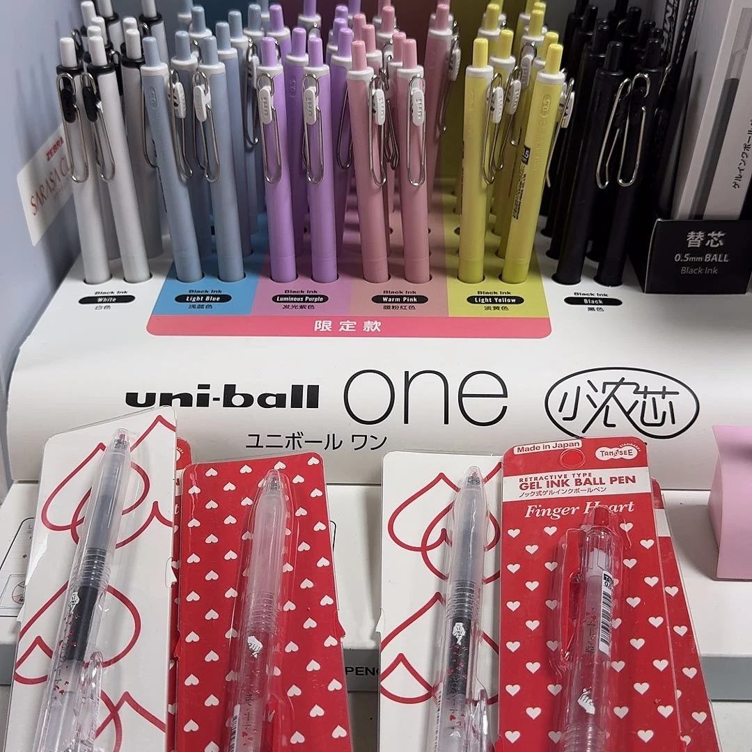 塔罗塞爱心中性笔三支