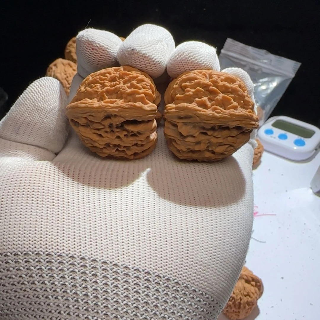 文玩核桃吊坠37凹底炮弹