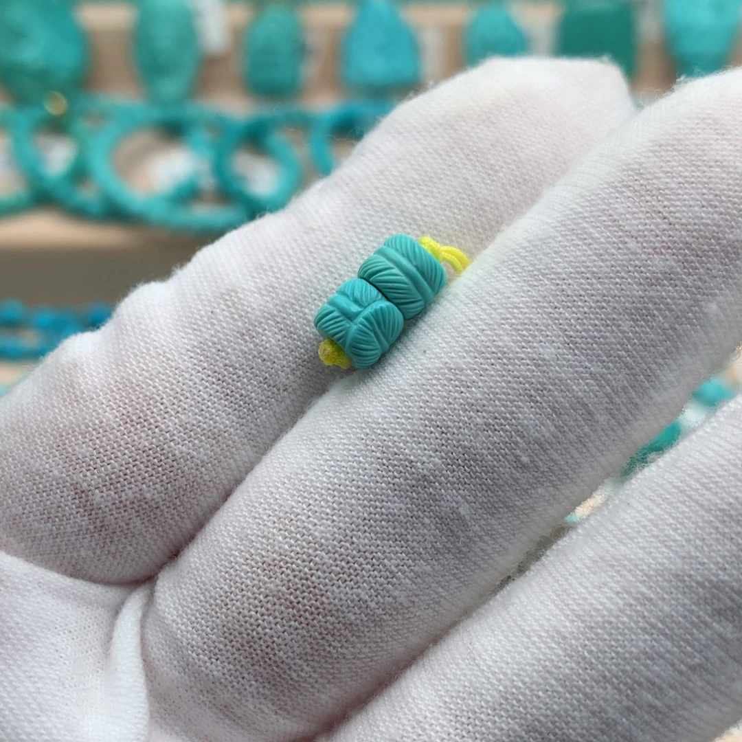 绿松石未镶嵌珠宝奇石6.4mm