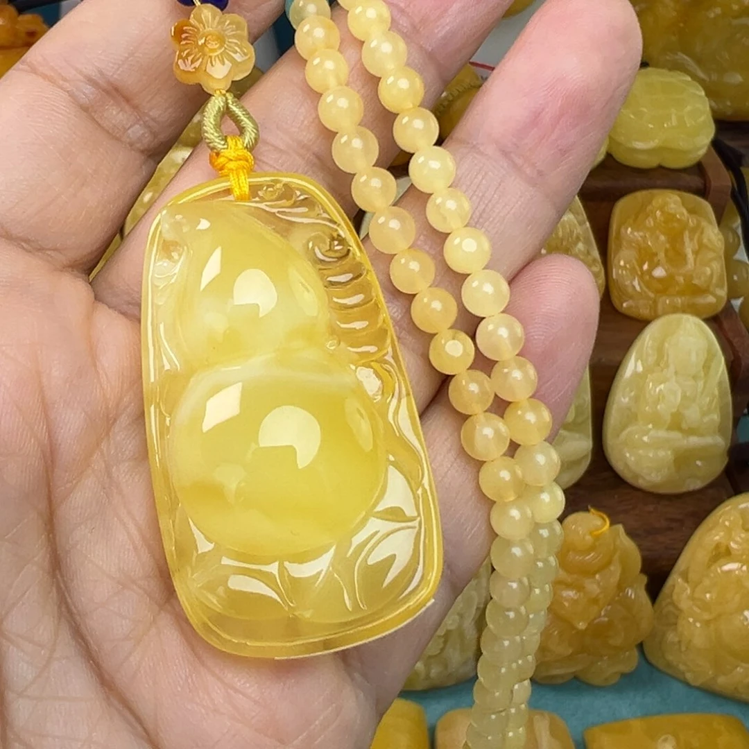 蜜蜡吊坠(赠链)未镶嵌