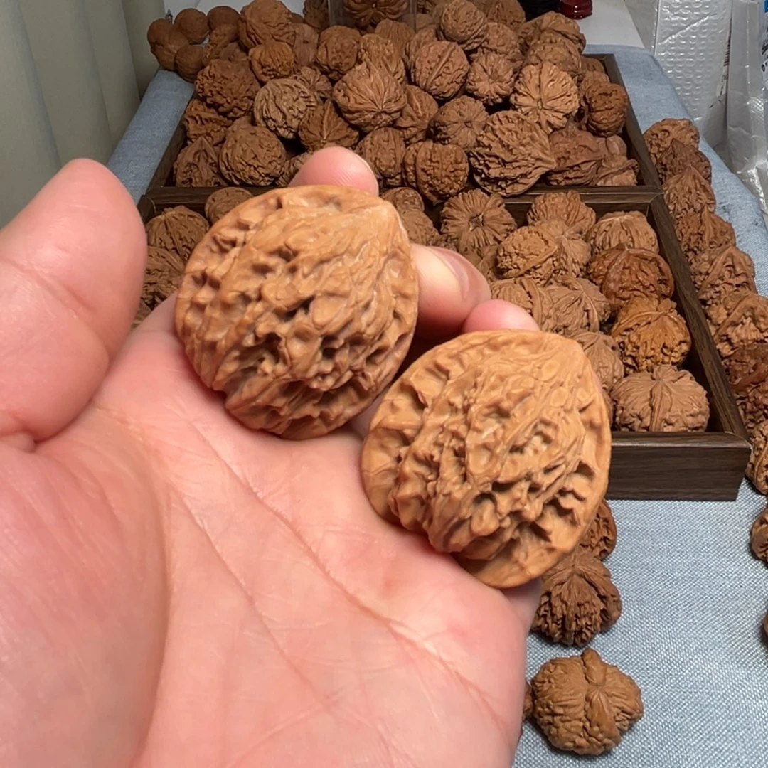 鸭嘴40尺核桃核桃