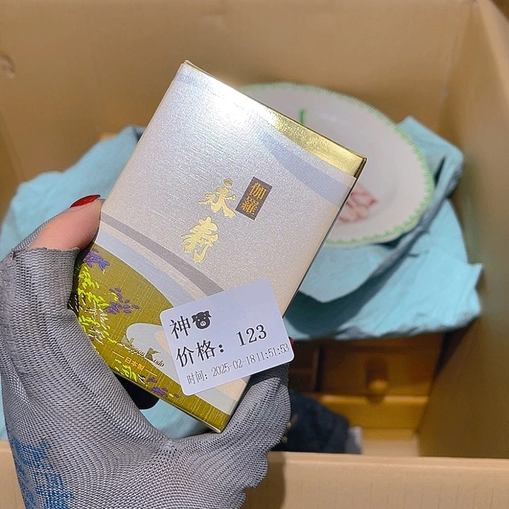 瓷片神*大美玲好物推荐分享