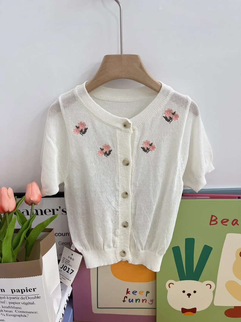 017花朵开衫（以直播衣服为准）婴幼儿衣服