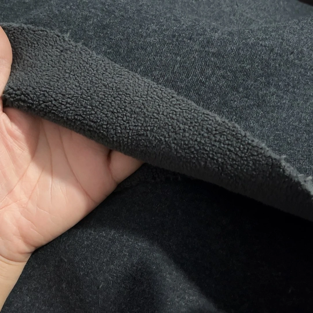 深灰色羊毛拉架复合奥利绒加厚1.9×2米长
