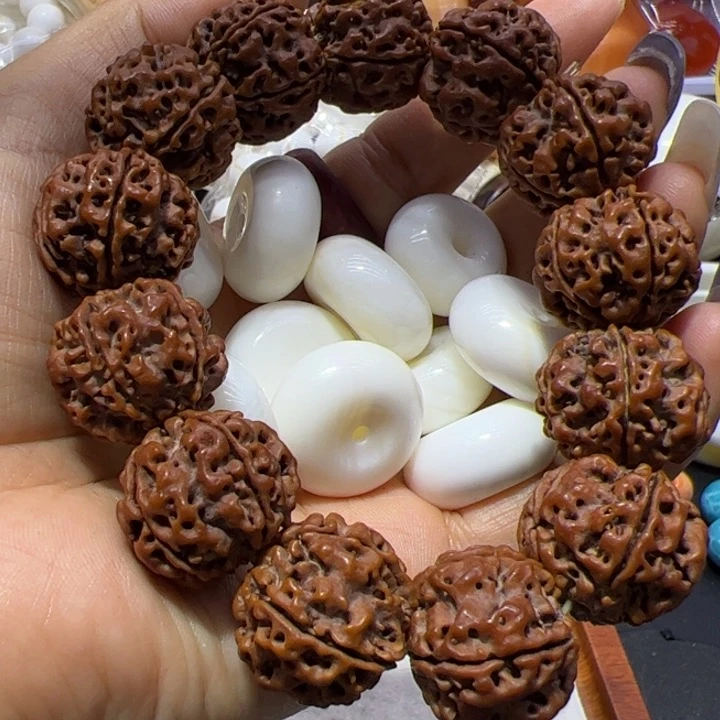 大果紫檀（缅甸花梨）大白墩子