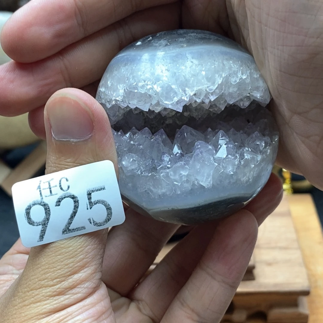 未镶嵌水晶大型摆件（非配饰）