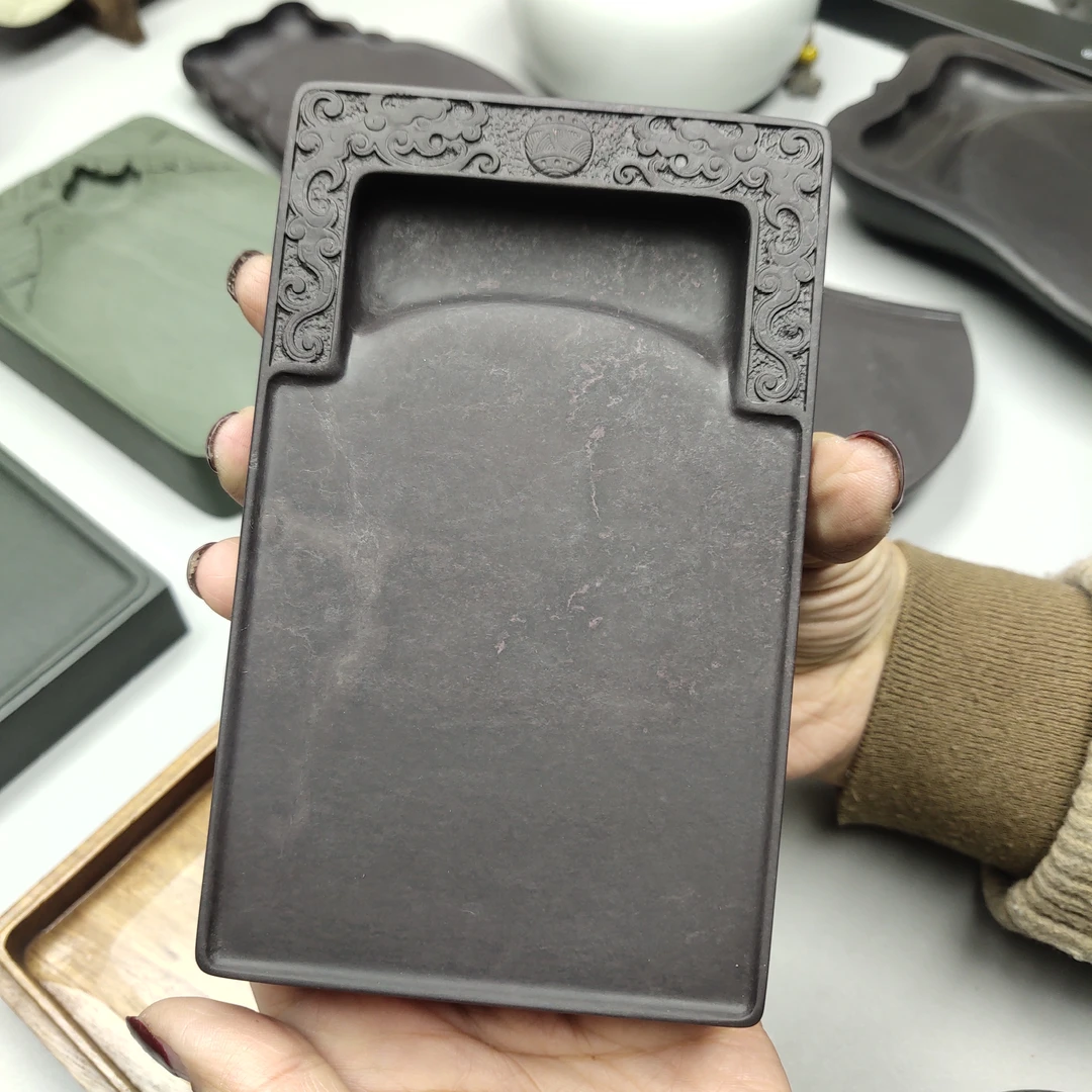 端砚麻子坑，双龙戏珠砚