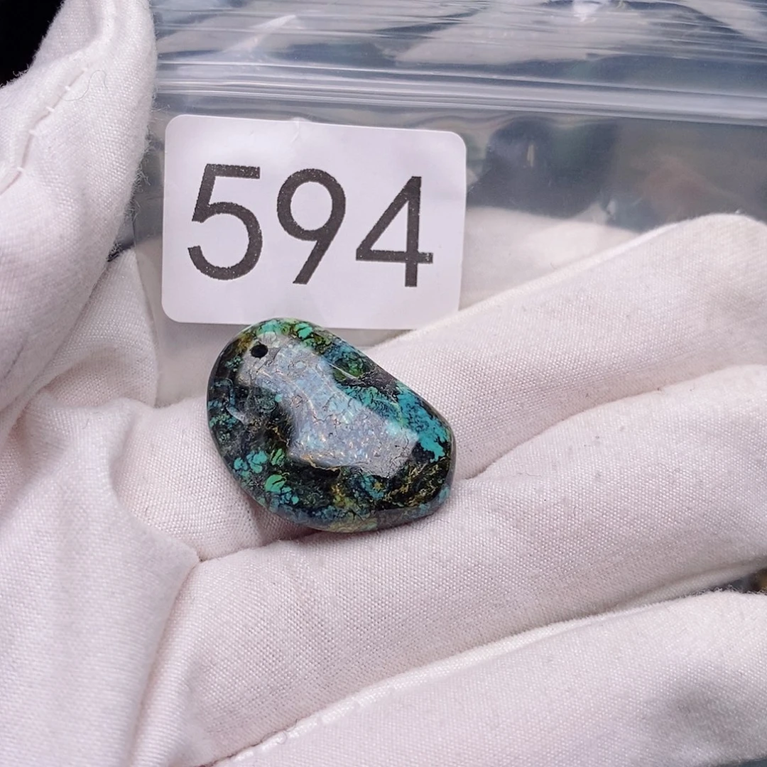 绿松石未镶嵌珠宝半成品