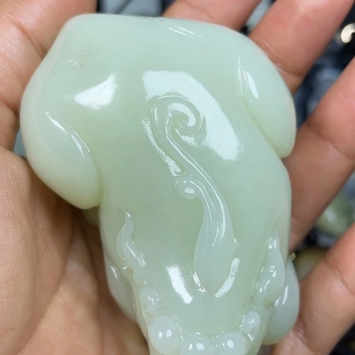 和田玉未镶嵌挂件