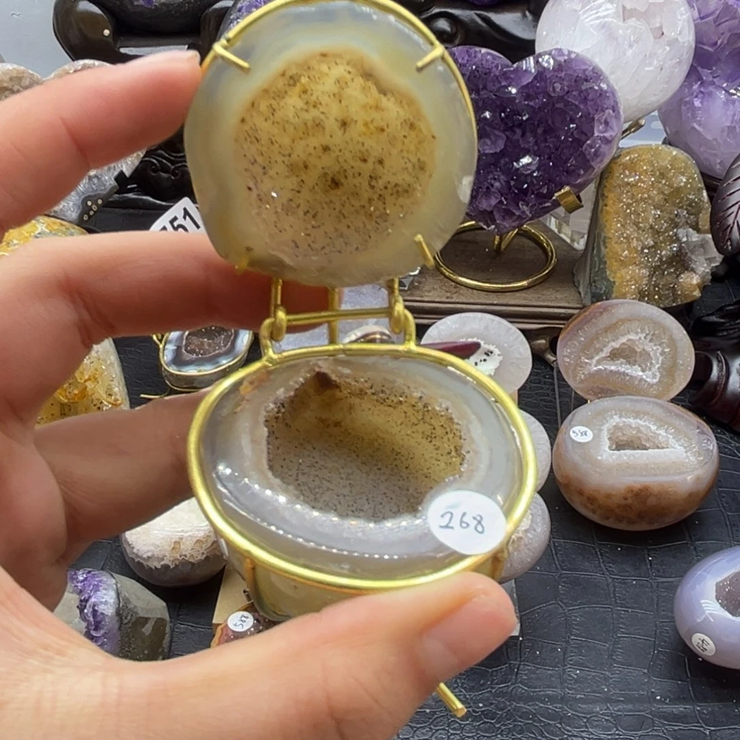 水晶大型摆件（非配饰）未镶嵌