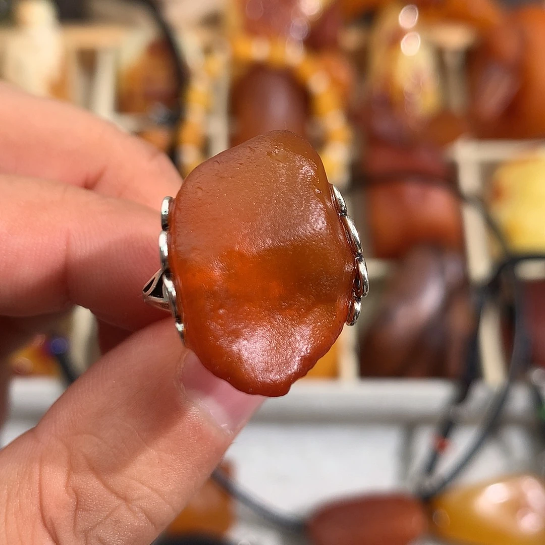 蜜蜡裸石未镶嵌你