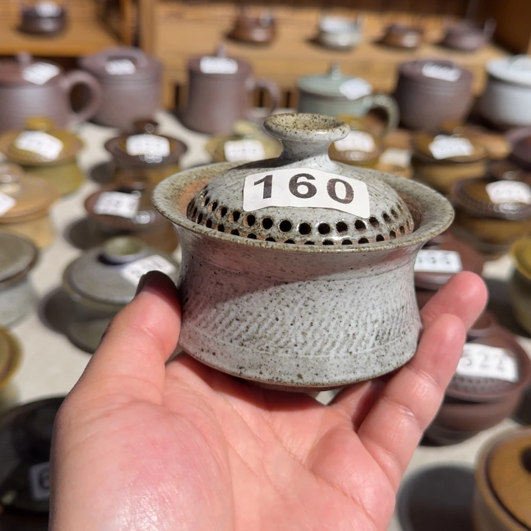粗瓷茶具素色盖碗