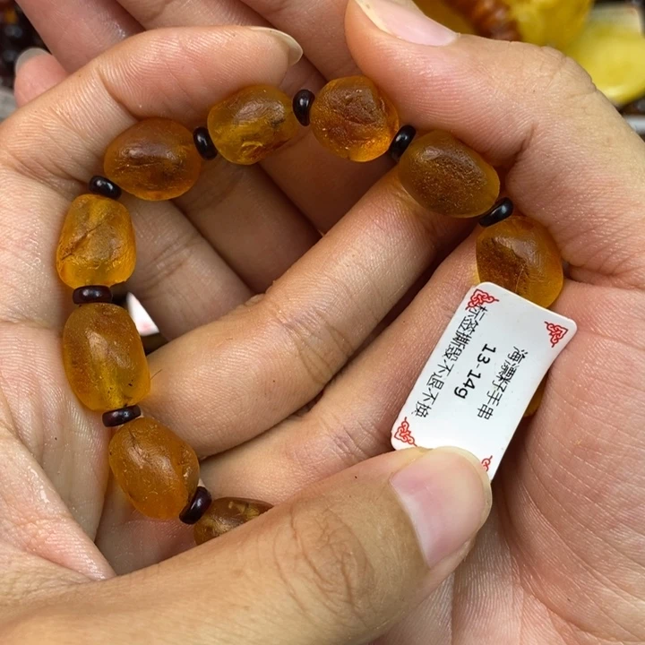 琥珀未镶嵌珠宝奇石