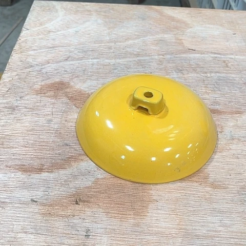 微瑕，不能明火，口径14.5盖子2个黄