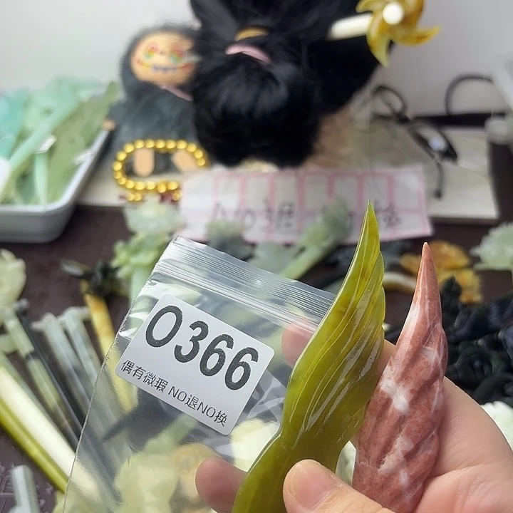 妮***妮蛇纹石玉合金发饰