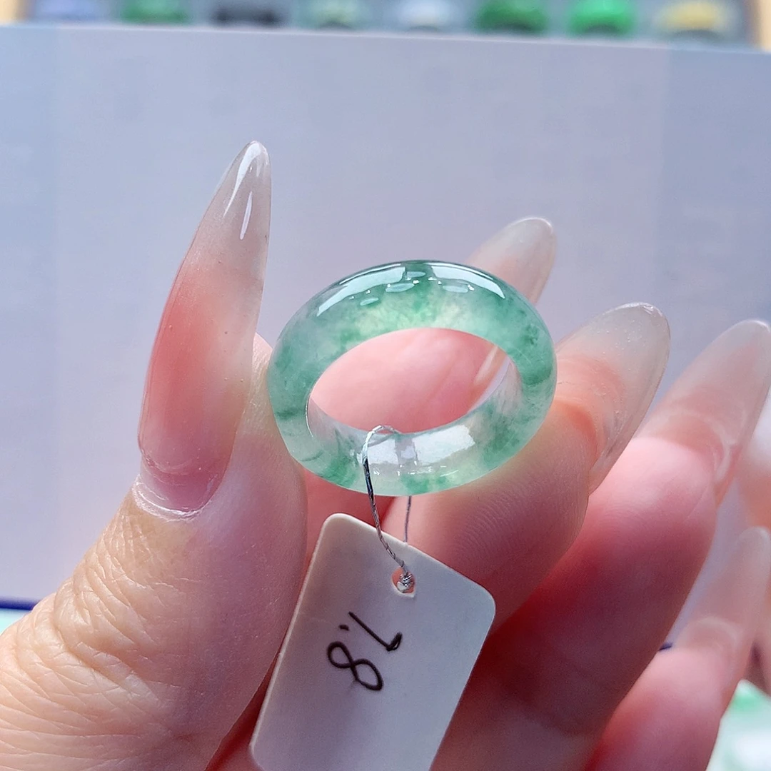 翡翠未镶嵌戒指缅甸A货