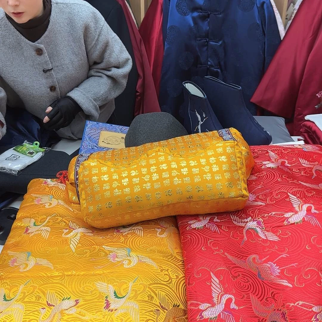 高端中山装全套搭配