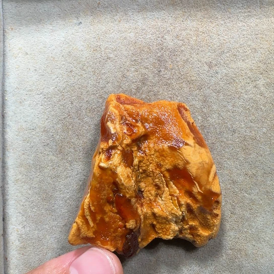 未镶嵌定制琥珀专属定制