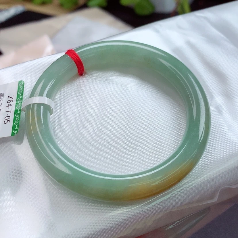 【闪购商品】翡翠手镯未镶嵌缅甸天然a货翡翠手镯