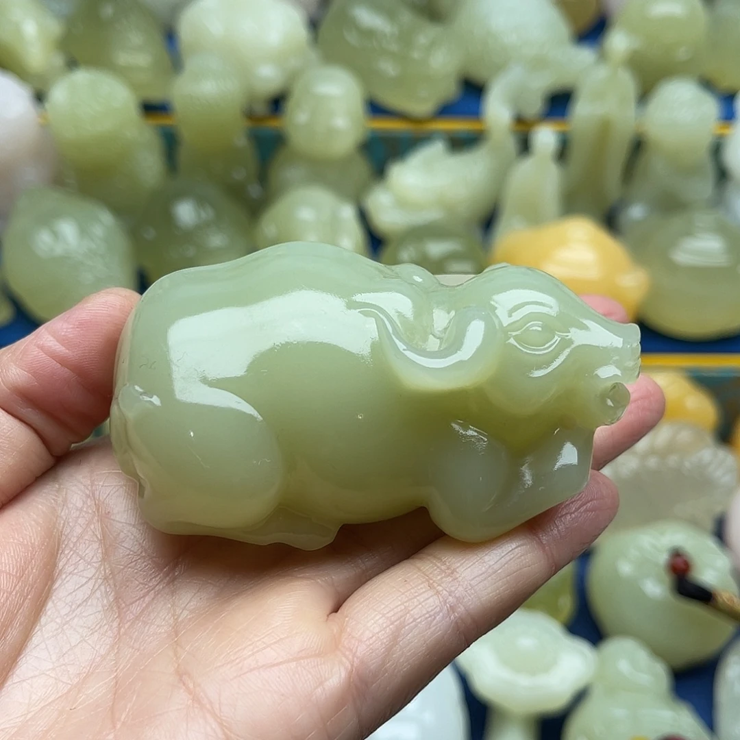 玉天然桌面小摆件