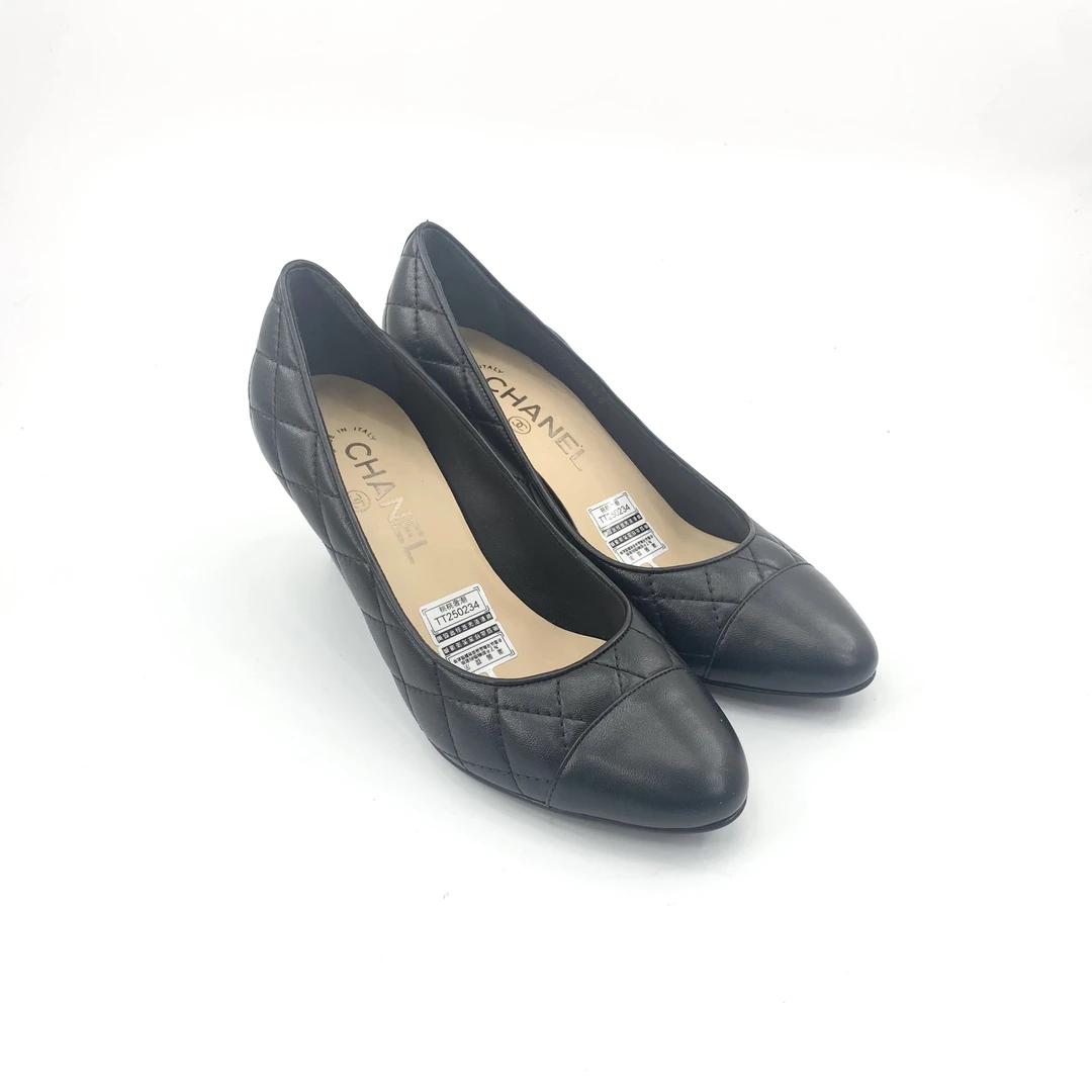 未使用 Chanel/香奈儿 36码舒适双C黑色女士高跟鞋/TT250234