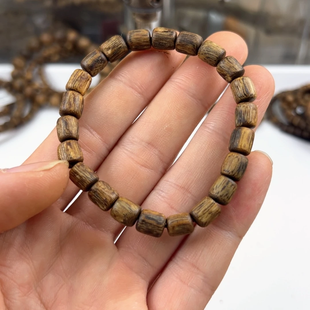 沉香手串树心串单圈7mm