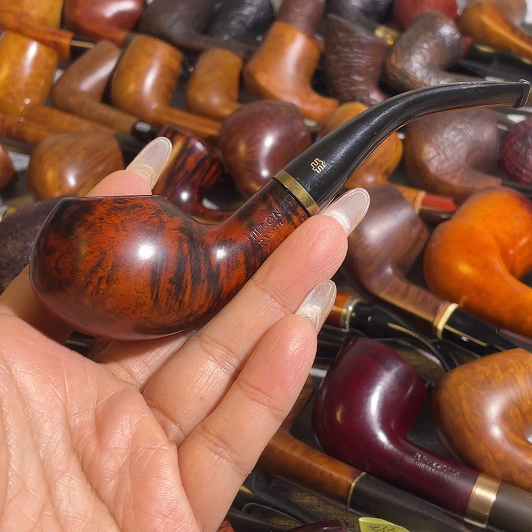 郅****室油画老板烟斗专拍