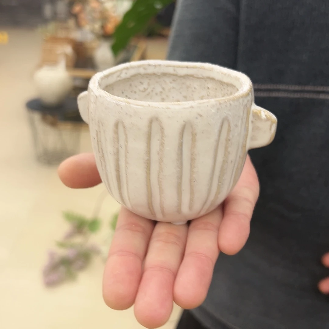 抖音直播福利一个花瓶