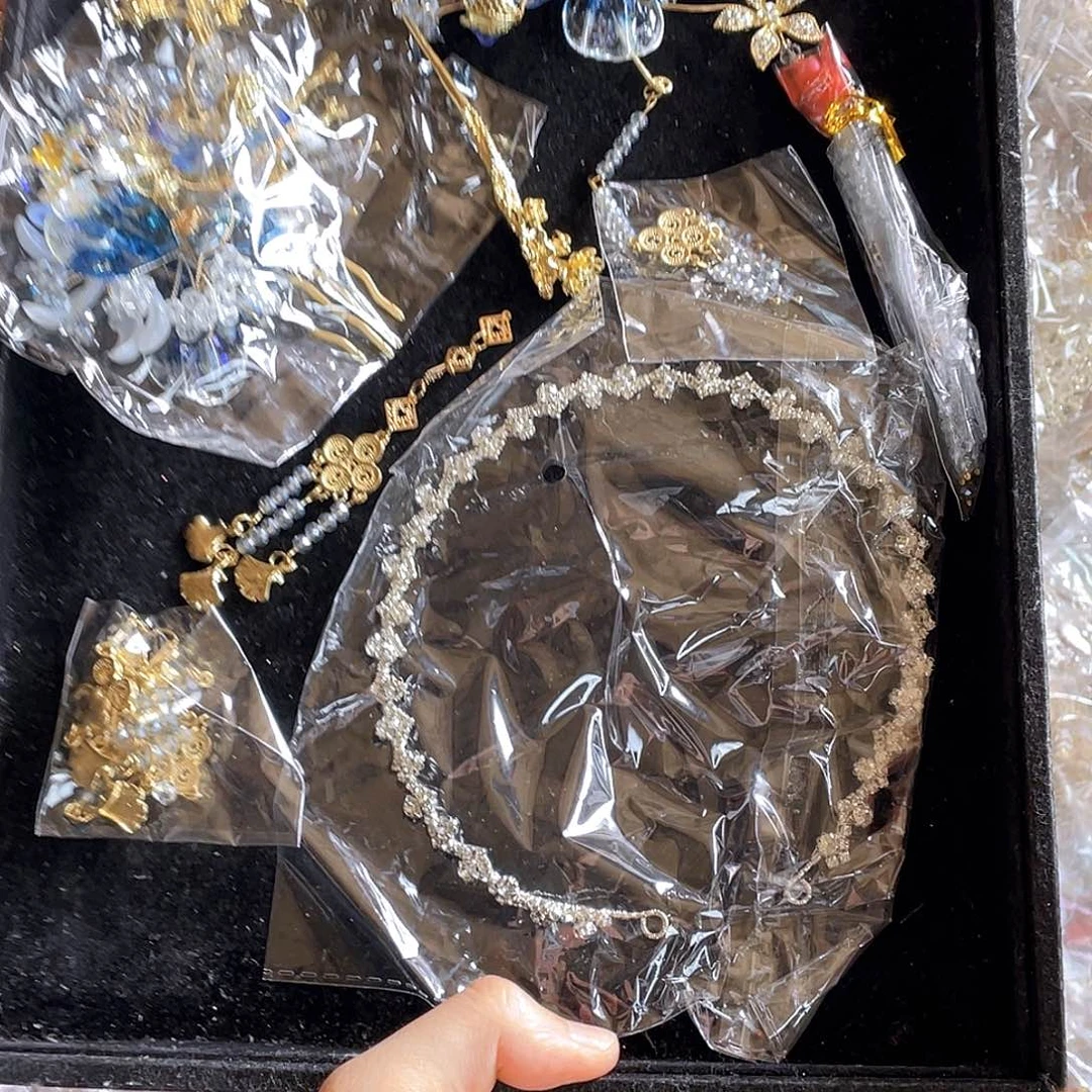 混合材质新娘头饰不售后不退换默认瑕疵