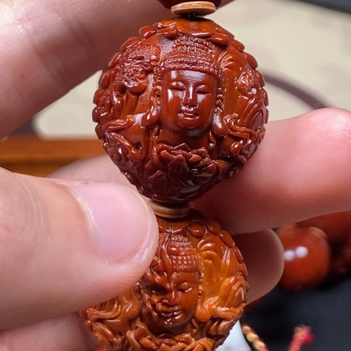 灰***狼吊坠橄榄核ZZH橄榄核#1107#