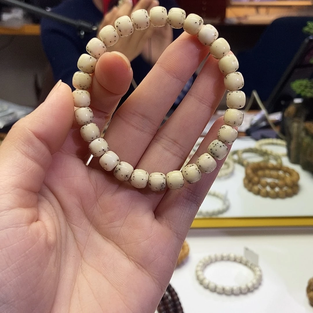 星月菩提手串M**琪899890000