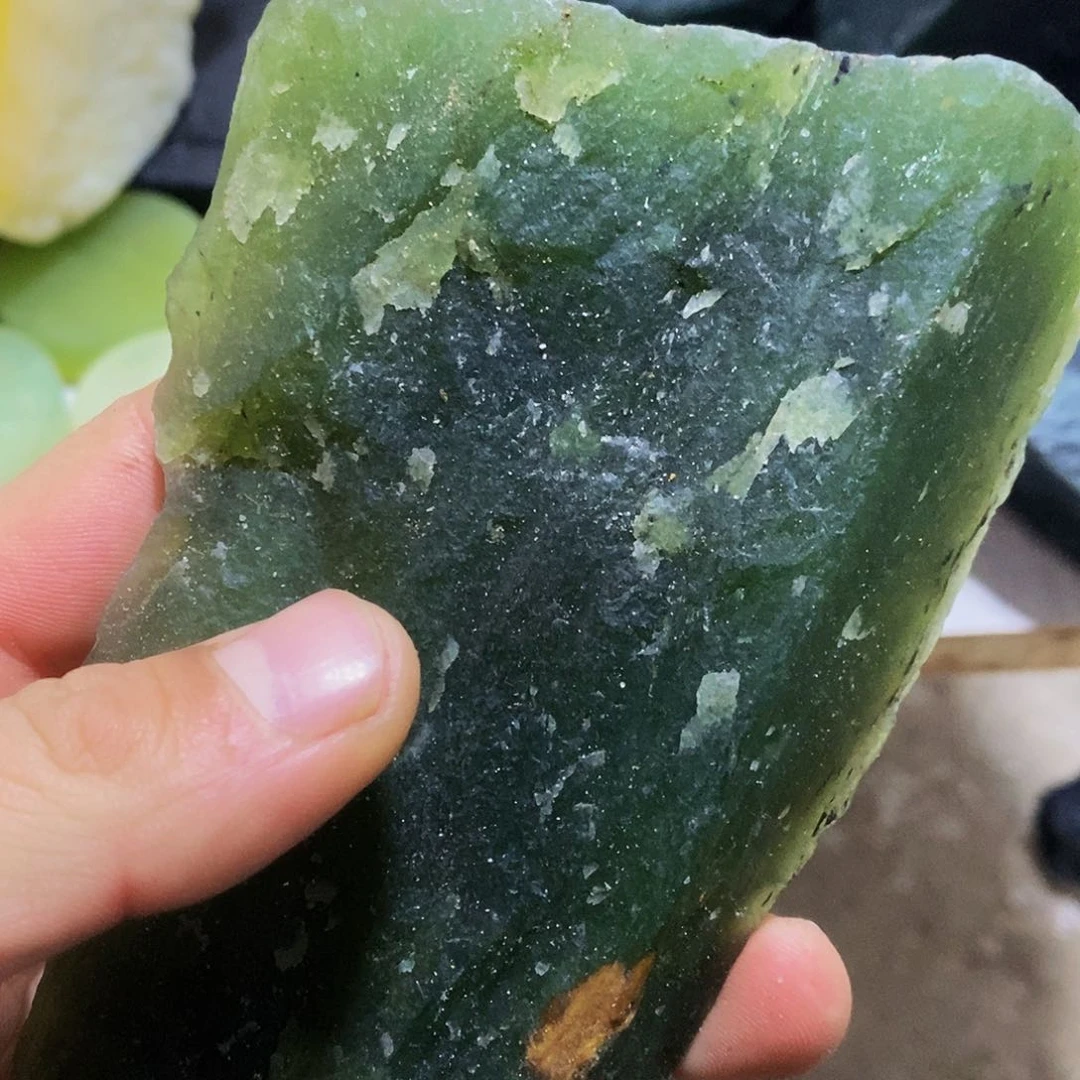 未镶嵌岫玉珠宝奇石