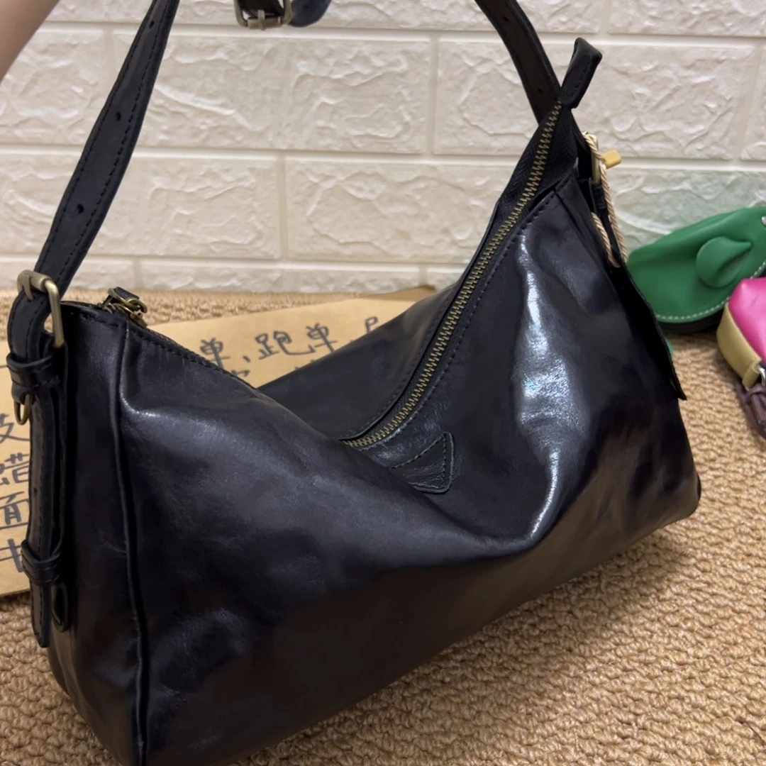 【闪购商品】头层牛皮黑色