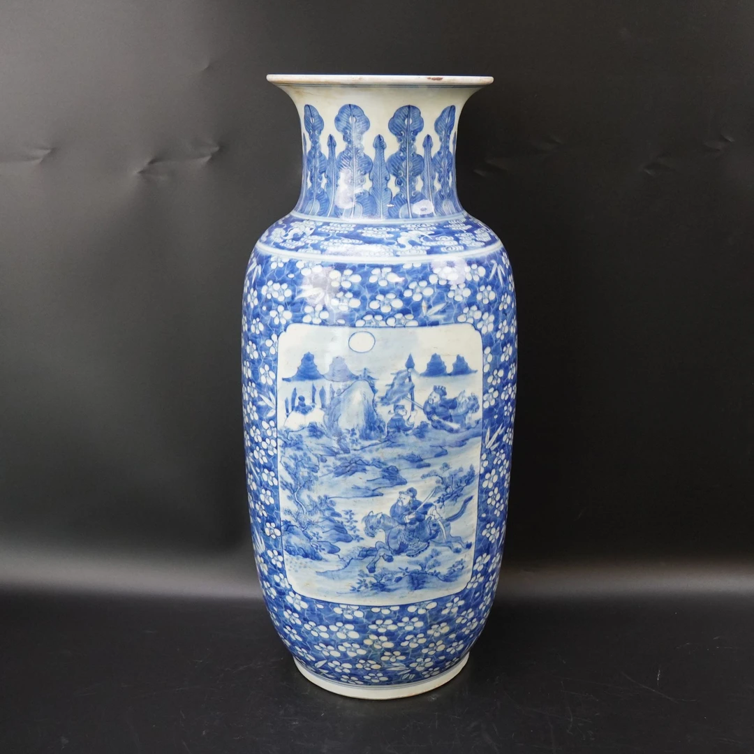 Lot.25090822清中期青花开窗刀马人物灯笼尊 高：约58.1cm